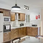 Charming & 3br With Private Terrace By 360 Estates