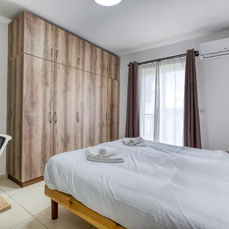 Charming & 3br With Private Terrace By 360 Estates Биркиркара