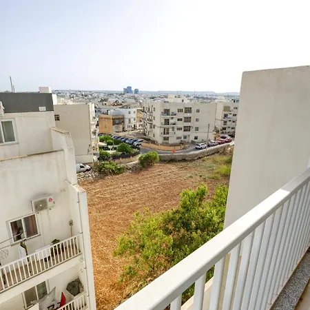 Charming & 3br With Private Terrace By 360 Estates * Биркиркара