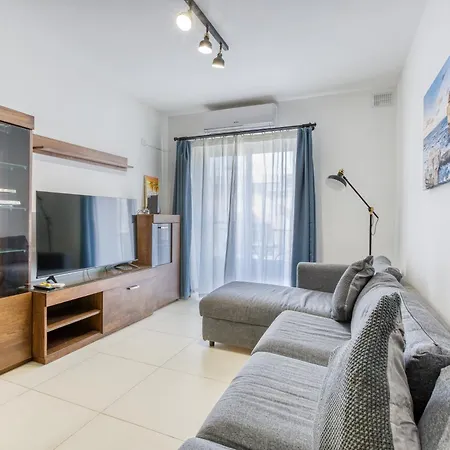 Charming & 3br With Private Terrace By 360 Estates * Birkirkara