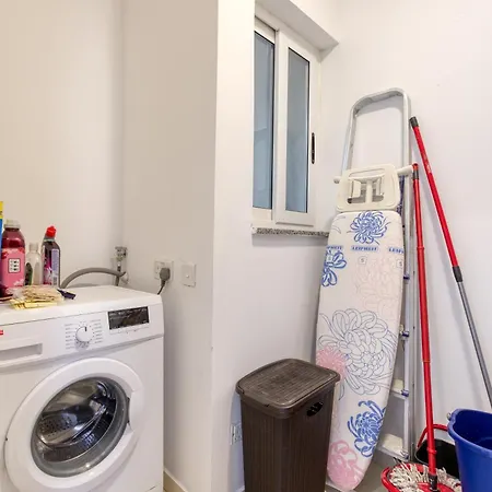 Апартаменты Charming & 3br With Private Terrace By 360 Estates *