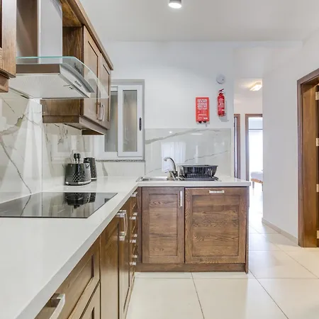Charming & 3br With Private Terrace By 360 Estates Apartmán