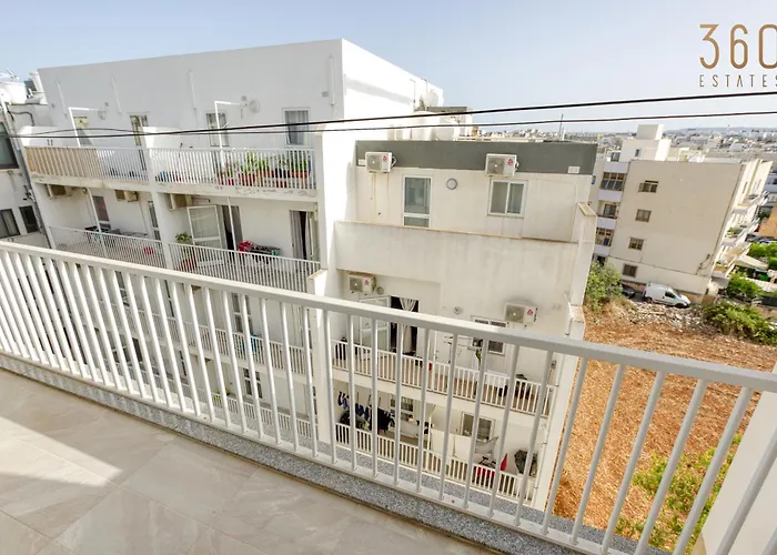 Charming & 3br With Private Terrace By 360 Estates