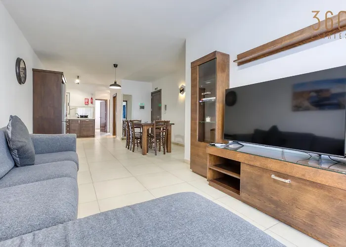 Charming & 3br With Private Terrace By 360 Estates *