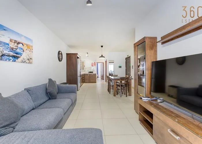 Charming & 3br With Private Terrace By 360 Estates 아파트 비르키르카라